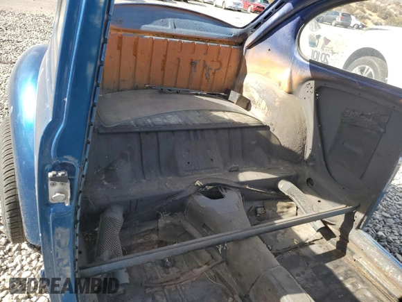 1973 Volkswagen Beetle with VIN 1332477215, listed as a Copart auction lot 77263164 with Not Provided miles and Salvage Title. Bid and sale history available at DreamBid. Image 10.