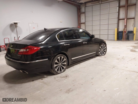 2012 Hyundai Genesis 5.0L with VIN KMHGC4DH3CU162680, listed as a IAAI auction lot 41560376 with 100,879 mi miles. Bid and sale history available at carsss.com. Image 4.