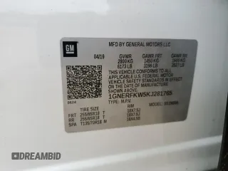 2019 Chevrolet Traverse LS z VIN 1GNERFKW5KJ281765, wystawiony jako Copart lot #57705285 z przebiegiem 34 820 mil mil oraz Szkoda całkowita • Salvage title. Historia ofert i sprzedaży dostępna na DreamBid. Obrazek 13.