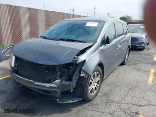 2011 Honda Odyssey EX-L with VIN 5FNRL5H63BB068205, listed as a IAAI auction lot 42034057 with 106,443 mi miles. Bid and sale history available at carsss.com. Image 17.