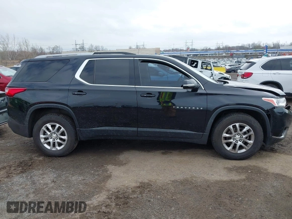 2018 Chevrolet Traverse LT Cloth with VIN 1GNEVGKW9JJ281915, listed as a IAAI auction lot 41943572 with 48,569 mi miles. Bid and sale history available at carsss.com. Image 13.