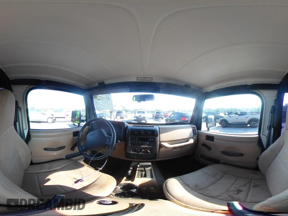 2002 Jeep Wrangler X with VIN 1J4FA39S72P733034, listed as a IAAI auction lot 42659447 with 200,786 mi miles and . Bid and sale history available at DreamBid. Image 18.