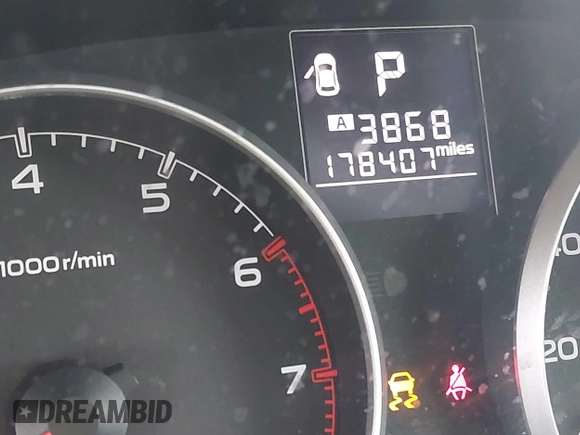 2014 Subaru Outback Premium with VIN 4S4BRBCC5E3311506, listed as a IAAI auction lot 42136632 with 178,407 mi miles and . Bid and sale history available at DreamBid. Image 15.
