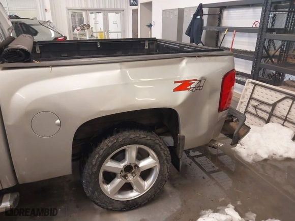 2012 Chevrolet Silverado 1500 LT with VIN 3GCPKSE74CG234863, listed as a IAAI auction lot 41246423 with 158,878 mi miles. Bid and sale history available at carsss.com. Image 12.