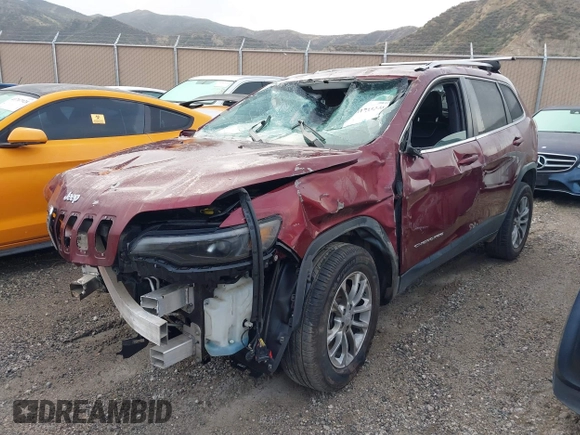 2019 Jeep Cherokee Latitude Plus with VIN 1C4PJMLX8KD330606, listed as a IAAI auction lot 41733246 with 94,408 mi miles. Bid and sale history available at carsss.com. Image 2.