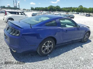 2014 Ford Mustang V6 z VIN 1ZVBP8AM9E5318520, wystawiony jako Copart lot #58080755 z przebiegiem 67 778 mil mil oraz Szkoda całkowita • Salvage title. Historia ofert i sprzedaży dostępna na DreamBid. Obrazek 3.