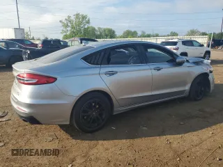 2020 Ford Fusion SE with VIN 3FA6P0HD4LR107933, listed as a Copart auction lot 57036905 with 54,590 mi miles and Non repairable. Bid and sale history available at DreamBid. Image 3.