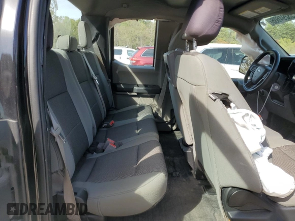 2019 Ford F-150 XL с VIN 1FTEX1CB8KKE57795, выставлен на аукционе Copart как лот 53294605 с пробегом 71 947 миль миль и Списание • Salvage title. История ставок и продаж доступна на DreamBid. Изображение 10.