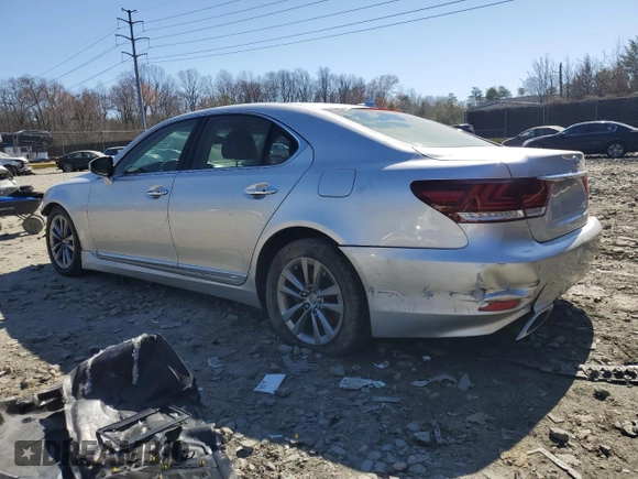 2013 Lexus LS 460 with VIN JTHCL5EF1D5017377, listed as a Copart auction lot 48390465 with 136,366 mi miles and Salvage title. Bid and sale history available at DreamBid. Image 2.