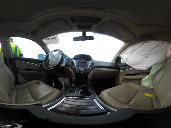 2014 Acura MDX with VIN 5FRYD3H21EB004595, listed as a IAAI auction lot 41653065 with 184,289 mi miles. Bid and sale history available at carsss.com. Image 18.