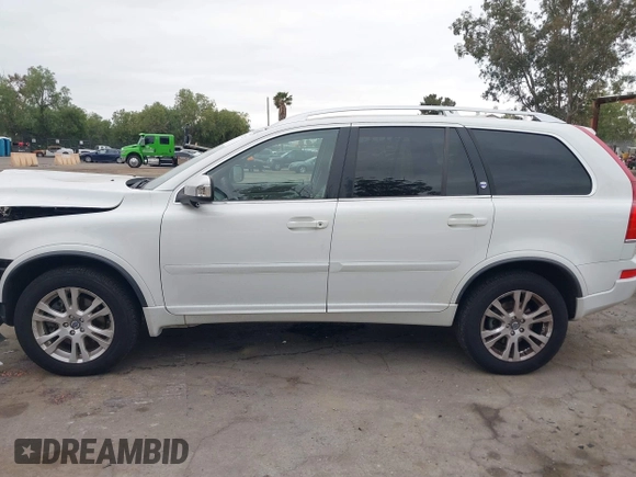 2014 Volvo XC90 with VIN YV4952CY6E1702554, listed as a IAAI auction lot 42073221 with 151,089 mi miles. Bid and sale history available at carsss.com. Image 14.