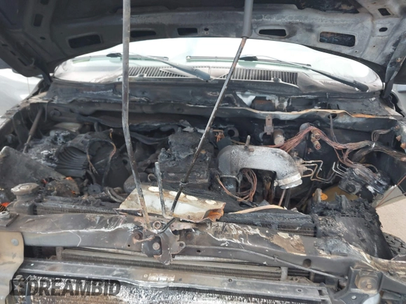 2005 Dodge 2500 SLT с VIN 3D7KS28C45G813167, выставлен на аукционе IAAI как лот 41797630 с пробегом Не указан миль и . История ставок и продаж доступна на DreamBid. Изображение 10.