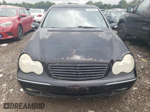 2002 Mercedes-Benz C 230/260/280/320 with VIN WDBRF64J62E002996, listed as a Copart auction lot 64848584 with 165,724 mi miles and Salvage Title. Bid and sale history available at DreamBid. Image 5.