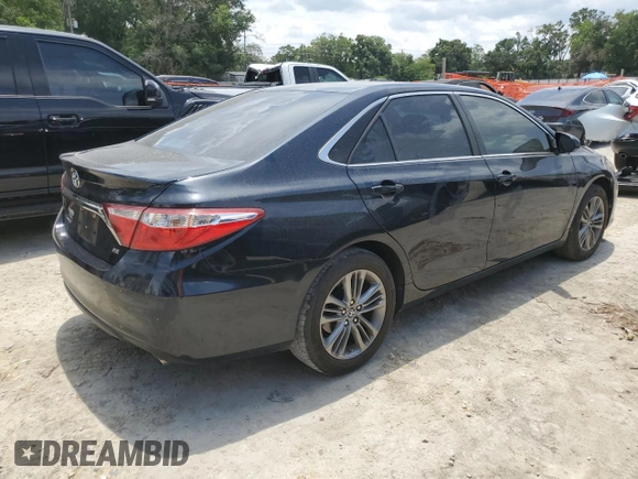 2017 Toyota Camry XLE z VIN 4T1BF1FK0HU402901, wystawiony jako Copart lot #58214405 z przebiegiem 85 148 mil mil oraz Szkoda całkowita • Salvage title. Historia ofert i sprzedaży dostępna na DreamBid. Obrazek 3.
