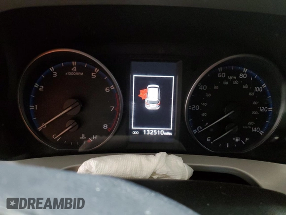 2018 Toyota RAV4 XLE with VIN 2T3WFREV3JW423623, listed as a Copart auction lot 47364675 with 132,510 mi miles and Salvage Title. Bid and sale history available at DreamBid. Image 9.