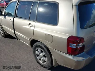 2007 Toyota Highlander with VIN JTEGD21A770159397, listed as a IAAI auction lot 41268522 with 149,881 mi miles. Bid and sale history available at carsss.com. Image 6.