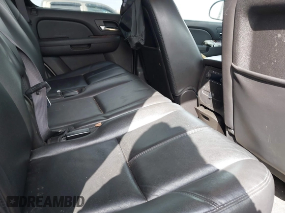2013 GMC Yukon SLT with VIN 1GKS2CE03DR132642, listed as a IAAI auction lot 41736858 with 1 mi miles. Bid and sale history available at carsss.com. Image 8.