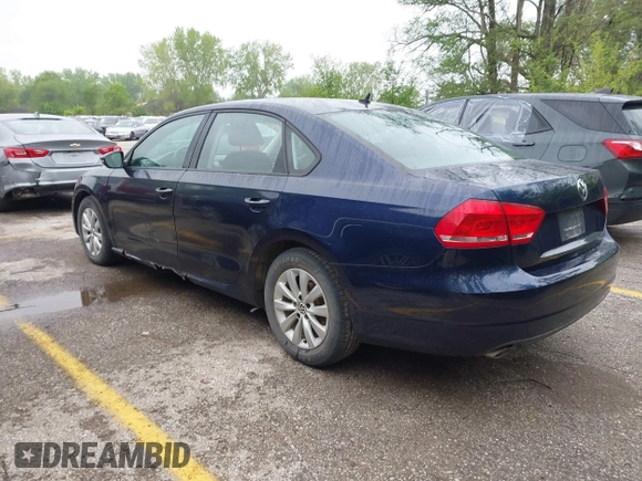 2012 Volkswagen Passat S with VIN 1VWAP7A33CC016887, listed as a IAAI auction lot 42096022 with 86,678 mi miles and . Bid and sale history available at DreamBid. Image 3.