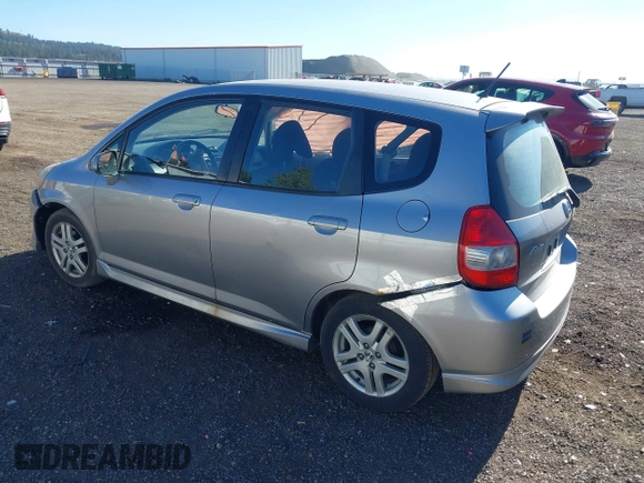 2007 Honda Fit Sport with VIN JHMGD37657S055233, listed as a IAAI auction lot 42194843 with 190,715 mi miles and . Bid and sale history available at DreamBid. Image 3.