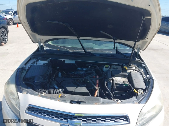 2013 Chevrolet Malibu ECO with VIN 1G11F5RR6DF112685, listed as a IAAI auction lot 41772759 with 201,769 mi miles. Bid and sale history available at carsss.com. Image 10.