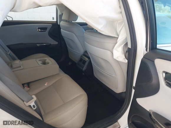 2016 Toyota Avalon Hybrid XLE Premium with VIN 4T1BD1EB2GU048496, listed as a IAAI auction lot 42047633 with 68,900 mi miles. Bid and sale history available at carsss.com. Image 8.