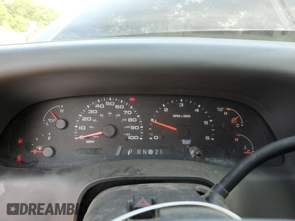 2002 Ford F-350 XL with VIN 1FTSW31S22EA86524, listed as a Copart auction lot 59212805 with 193,901 mi miles and Salvage title. Bid and sale history available at DreamBid. Image 9.