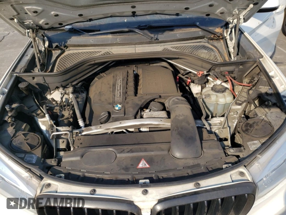 2016 BMW X6 sDrive35i with VIN 5UXKU0C52G0F92890, listed as a Copart auction lot 87875115 with 101,927 mi miles and Salvage Title. Bid and sale history available at carsss.com. Image 11.