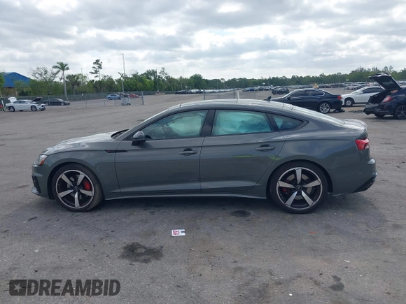 2023 Audi A5 Sportback S line Premium Plus z VIN WAUFACF56PA038023, wystawiony jako IAAI lot #42074137 z przebiegiem 15 998 mil mil oraz . Historia ofert i sprzedaży dostępna na DreamBid. Obrazek 14.