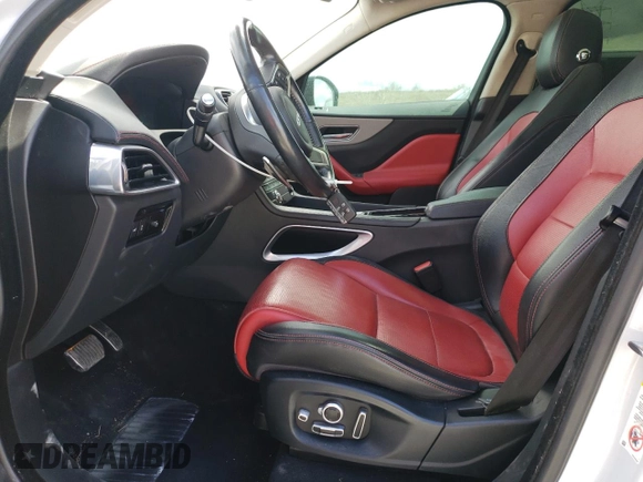 2020 Jaguar F-Pace 25t Checkered Flag Edition с VIN SADCP2FX3LA617100, выставлен на аукционе Copart как лот 49339685 с пробегом 126 298 миль миль и Списание • Salvage title. История ставок и продаж доступна на DreamBid. Изображение 7.