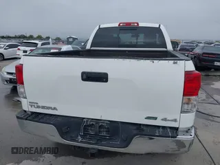 2011 Toyota Tundra 4WD Truck with VIN 5TFUW5F18BX188306, listed as a IAAI auction lot 41898176 with 221,744 mi miles. Bid and sale history available at carsss.com. Image 6.