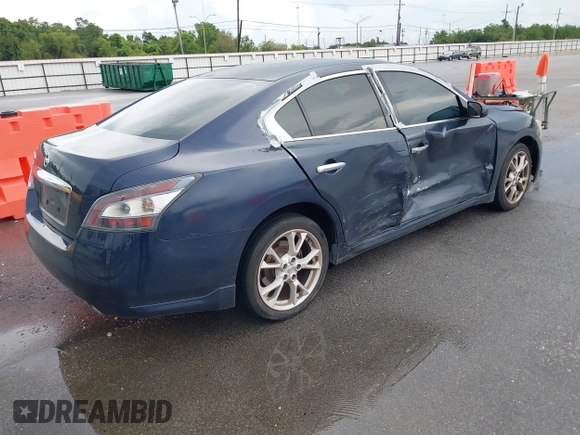 2014 Nissan Maxima SV с VIN 1N4AA5AP9EC479007, выставлен на аукционе IAAI как лот 42537879 с пробегом 139 787 миль миль и . История ставок и продаж доступна на DreamBid. Изображение 4.