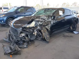 2021 Porsche Macan z VIN WP1AA2A54MLB14416, wystawiony jako IAAI lot #42379004 z przebiegiem 38 034 mil mil oraz . Historia ofert i sprzedaży dostępna na DreamBid. Obrazek 2.