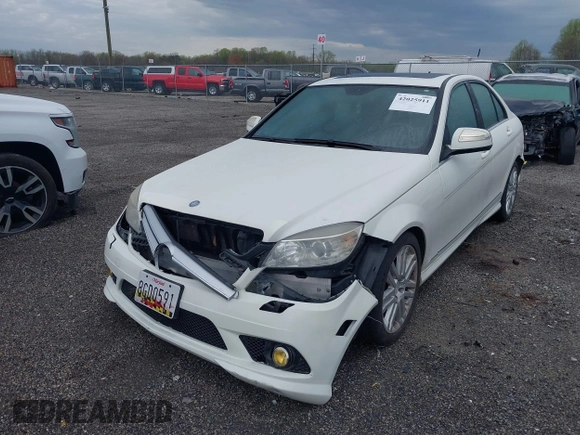 2009 Mercedes-Benz C-Class 3.0L Sport with VIN WDDGF81X89R062476, listed as a IAAI auction lot 42025911 with 155,912 mi miles. Bid and sale history available at carsss.com. Image 6.