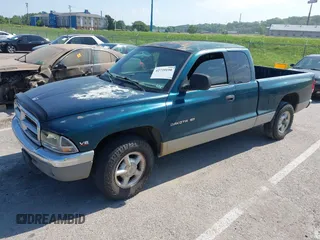 1997 Dodge Dakota with VIN 1B7GL23X5VS157528, listed as a IAAI auction lot 42739190 with 119,889 mi miles and . Bid and sale history available at DreamBid. Image 2.