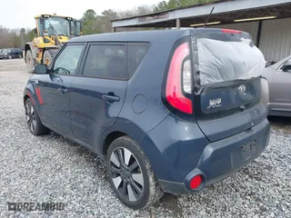 2015 Kia Soul ! with VIN KNDJX3A57F7188494, listed as a IAAI auction lot 41586072 with 188,821 mi miles. Bid and sale history available at carsss.com. Image 3.