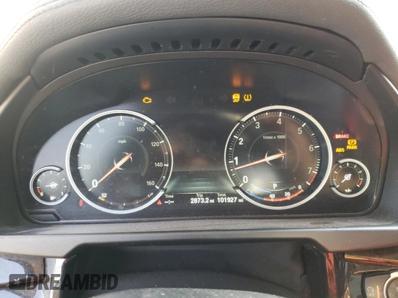 2016 BMW X6 sDrive35i with VIN 5UXKU0C52G0F92890, listed as a Copart auction lot 87875115 with 101,927 mi miles and Salvage Title. Bid and sale history available at carsss.com. Image 9.