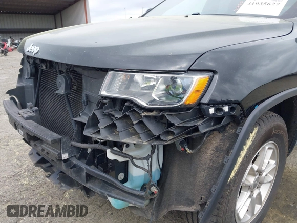 2019 Jeep Grand Cherokee Upland with VIN 1C4RJFAG8KC648044, listed as a IAAI auction lot 41935627 with 183,312 mi miles. Bid and sale history available at carsss.com. Image 18.