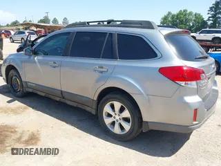 2010 Subaru Outback Limited Power Moon с VIN 4S4BRBLC5A3383395, выставлен на аукционе IAAI как лот 42305065 с пробегом 213 290 миль миль и . История ставок и продаж доступна на DreamBid. Изображение 3.