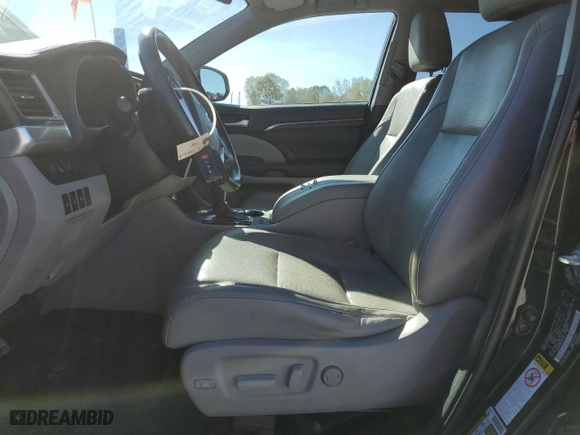2014 Toyota Highlander Limited with VIN 5TDDKRFH4ES044844, listed as a Copart auction lot 50027555 with 149,734 mi miles and Salvage Title. Bid and sale history available at carsss.com. Image 7.