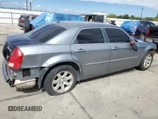 2007 Chrysler 300 Signature with VIN 2C3KA53G67H827796, listed as a Copart auction lot 71590594 with 169,547 mi miles and Salvage Title. Bid and sale history available at carsss.com. Image 3.