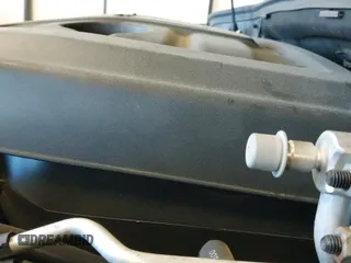 2016 Jeep Grand Cherokee Laredo z VIN 1C4RJFAG4GC425782, wystawiony jako IAAI lot #43232924 z przebiegiem 117 660 mil mil oraz . Historia ofert i sprzedaży dostępna na DreamBid. Obrazek 19.