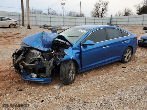2019 Hyundai Sonata Sport with VIN 5NPE34AF9KH750588, listed as a Copart auction lot 44385125 with 0 mi miles and Salvage Title. Bid and sale history available at carsss.com. Image 1.