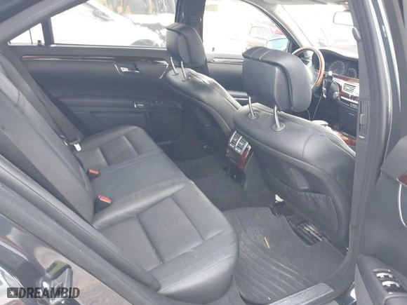 2012 Mercedes-Benz S-Class S 550 with VIN WDDNG9EB6CA432600, listed as a IAAI auction lot 41932873 with 98,117 mi miles. Bid and sale history available at carsss.com. Image 8.