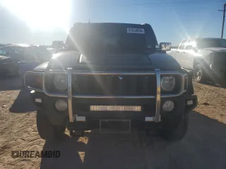 2006 Hummer H3 with VIN 5GTDN136268329701, listed as a Copart auction lot 81834664 with 137,347 mi miles and Salvage Title. Bid and sale history available at DreamBid. Image 5.