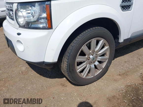 2012 Land Rover LR4 Lux with VIN SALAK2D40CA643978, listed as a IAAI auction lot 42232481 with 127,744 mi miles and . Bid and sale history available at DreamBid. Image 6.