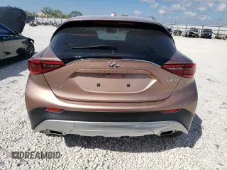2018 Infiniti QX30 Premium with VIN SJKCH5CR9JA050224, listed as a Copart auction lot 52298433 with 41,829 mi miles. Bid and sale history available at carsss.com. Image 6.