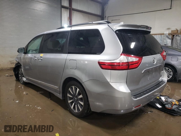 2018 Toyota Sienna XLE z VIN 5TDDZ3DC1JS197031, wystawiony jako Copart lot #44201715 z przebiegiem 180 475 mil mil oraz Szkoda całkowita • Salvage title. Historia ofert i sprzedaży dostępna na DreamBid. Obrazek 2.