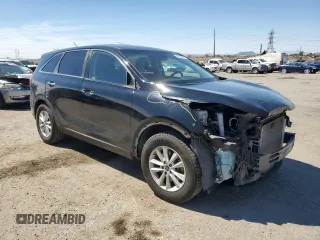 2019 Kia Sorento LX with VIN 5XYPG4A33KG582537, listed as a Copart auction lot 50652255 with 85,524 mi miles and Salvage Title. Bid and sale history available at carsss.com. Image 4.