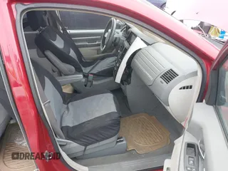 2009 Dodge Grand Caravan SXT z VIN 2D8HN54X69R593635, wystawiony jako IAAI lot #39235325 z przebiegiem 207 996 mil mil oraz . Historia ofert i sprzedaży dostępna na DreamBid. Obrazek 5.