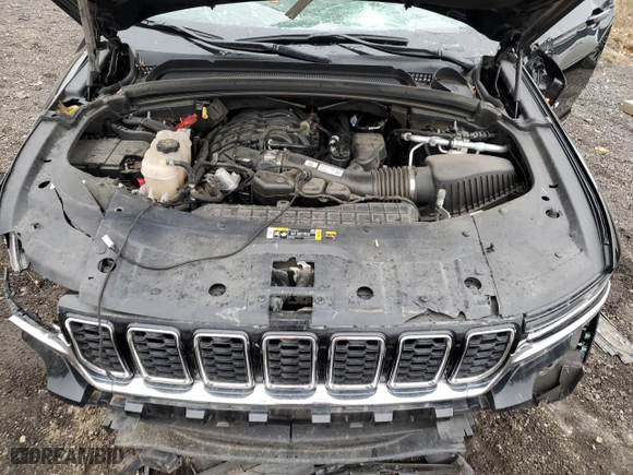 2023 Jeep Grand Cherokee Limited with VIN 1C4RJHBG6PC523674, listed as a Copart auction lot 43542945 with 0 mi miles and Non Repairable. Bid and sale history available at carsss.com. Image 12.